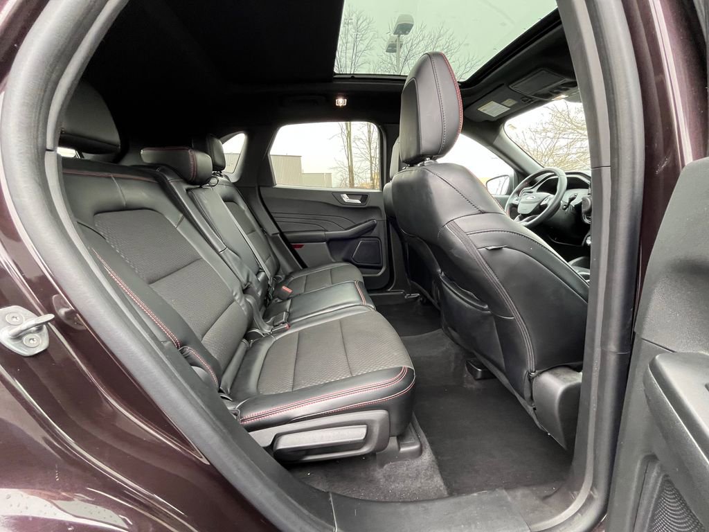 Used 2023 Ford Escape ST-Line w/ Tech Pack #1 AWD/4WD image 20