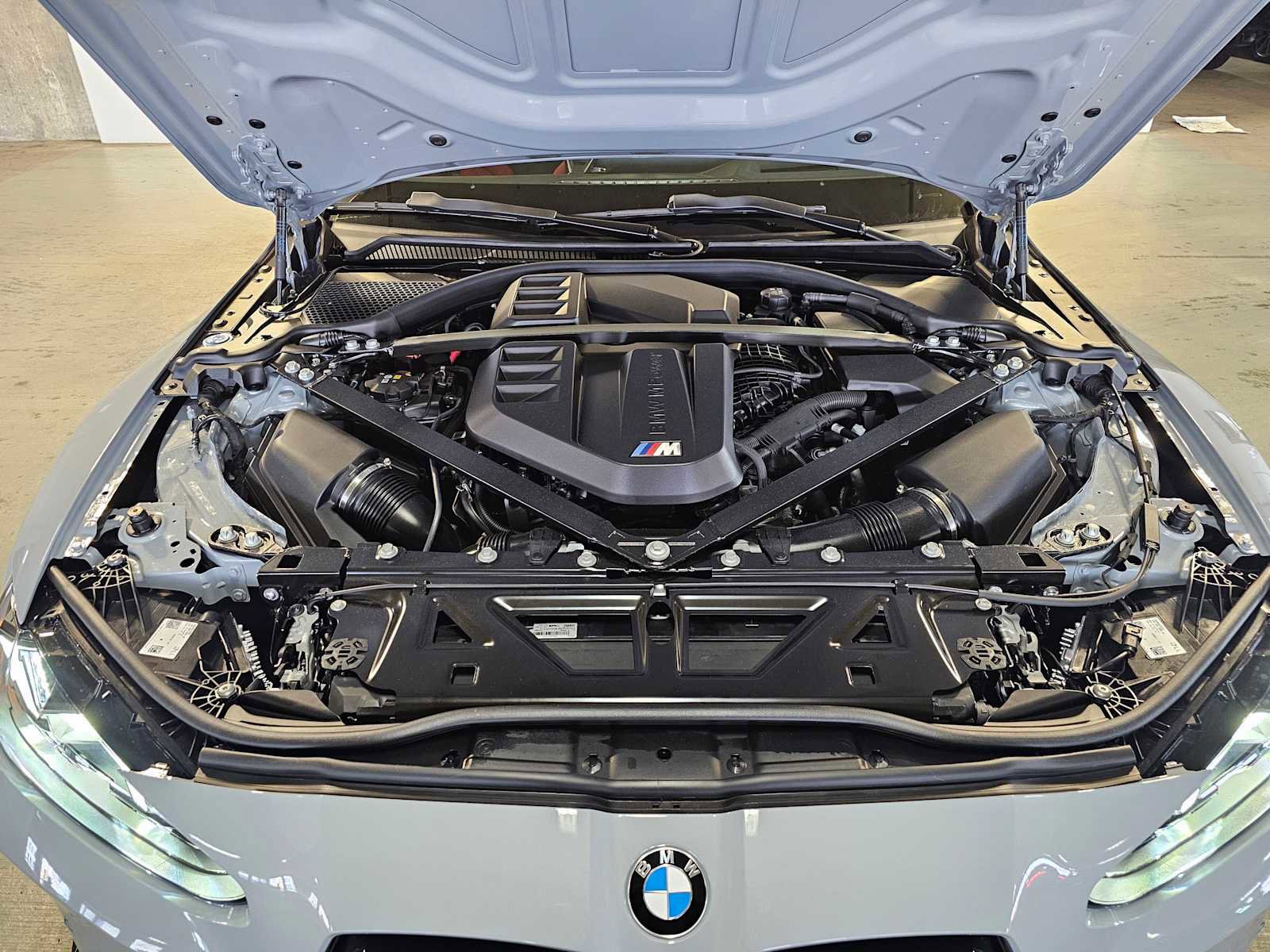 New 2026 BMW M4 xDrive Competition w/ Executive Package AWD/4WD image 9