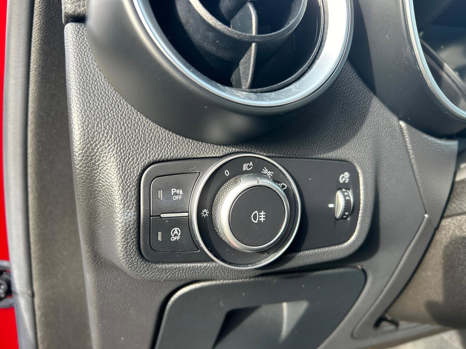 Used 2018 Alfa Romeo Stelvio Sport w/ Quick Order Package 22J Sport image 21