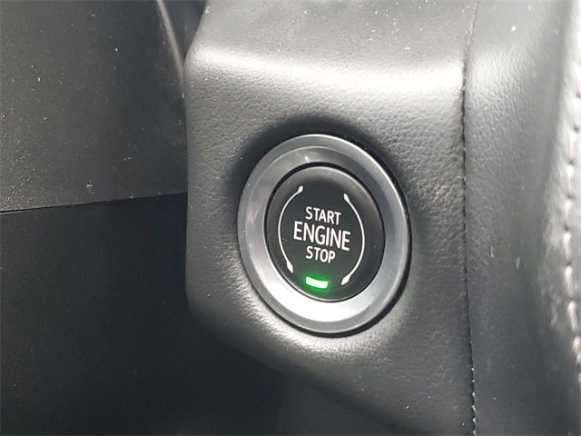 Certified 2022 Chevrolet Suburban LT w/ Luxury Package image 25