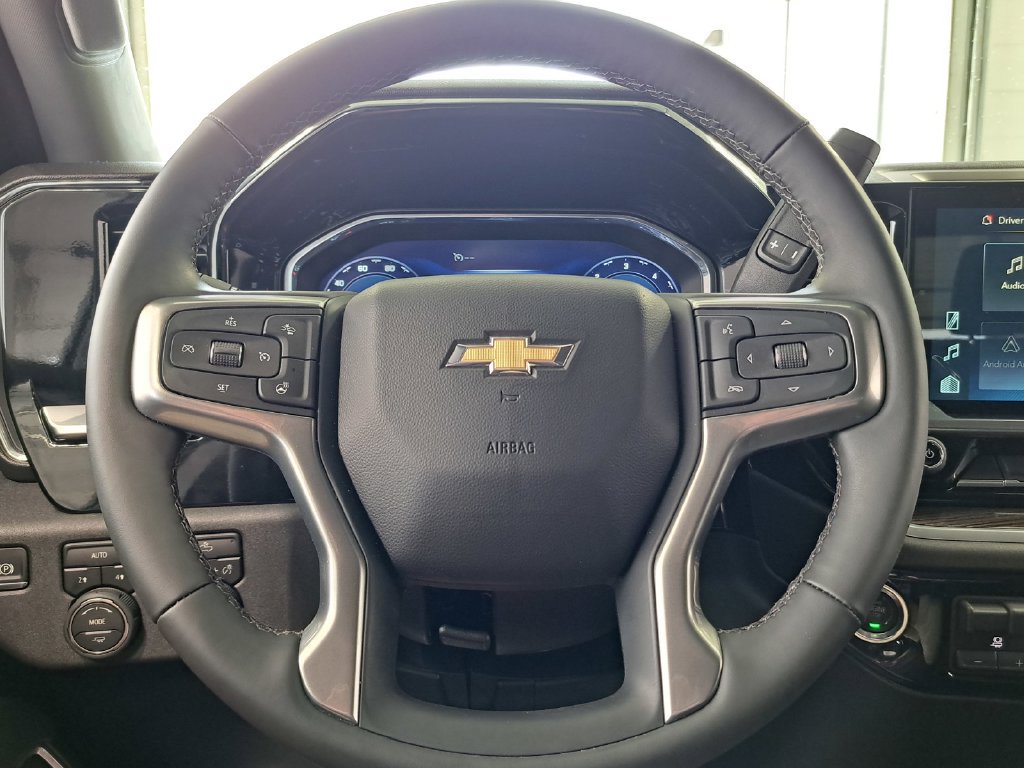 Used 2026 Chevrolet Silverado 1500 LT w/ Protection Package AWD/4WD image 10