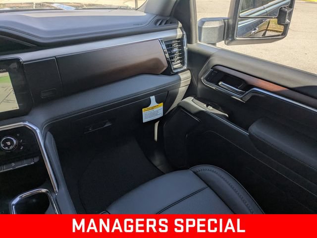 New 2026 GMC Sierra 2500 Denali w/ Denali Reserve Package AWD/4WD image 17