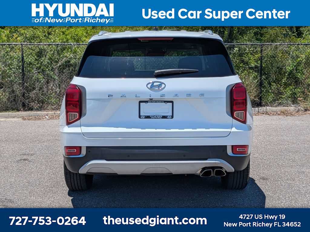Used 2021 Hyundai Palisade SEL FWD image 4