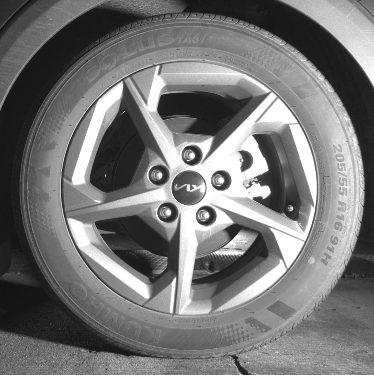 Used 2025 Kia K4 LXS FWD image 14
