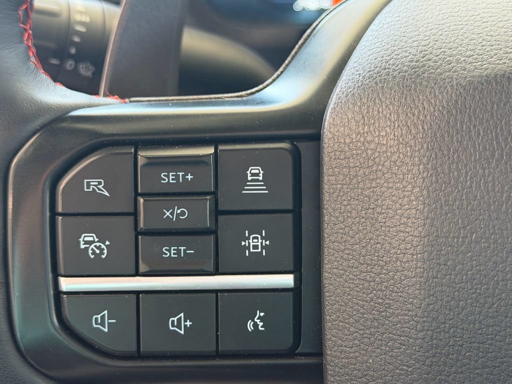 Used 2025 Ford F150 Raptor AWD/4WD image 22