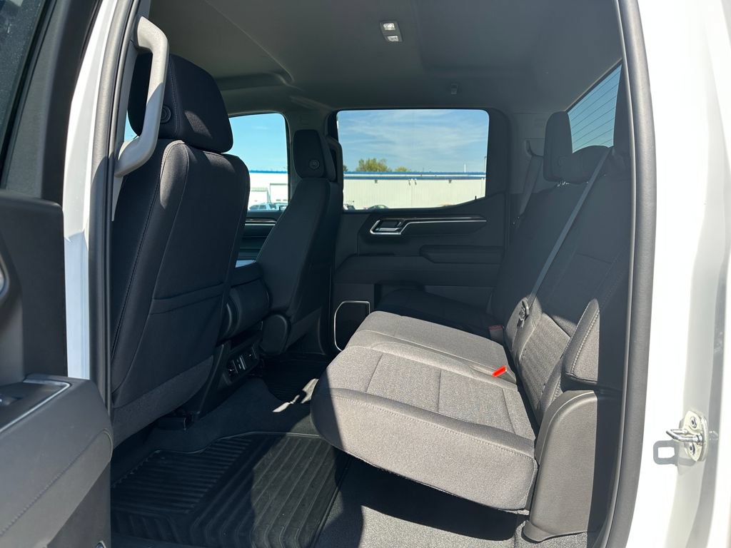 Used 2026 Chevrolet Silverado 1500 RST AWD/4WD image 12