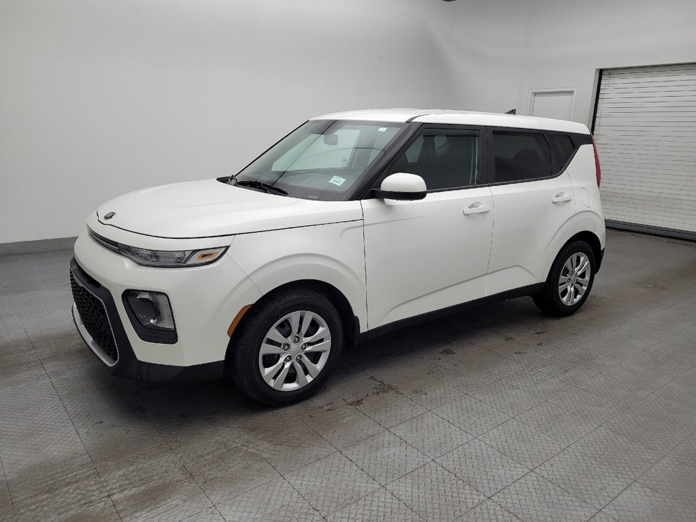 Used 2021 Kia Soul LX FWD image 2