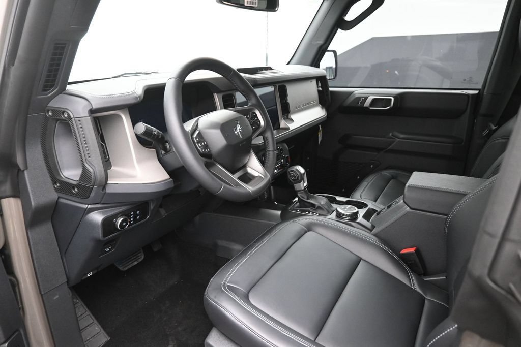 New 2026 Ford Bronco Outer Banks AWD/4WD image 33