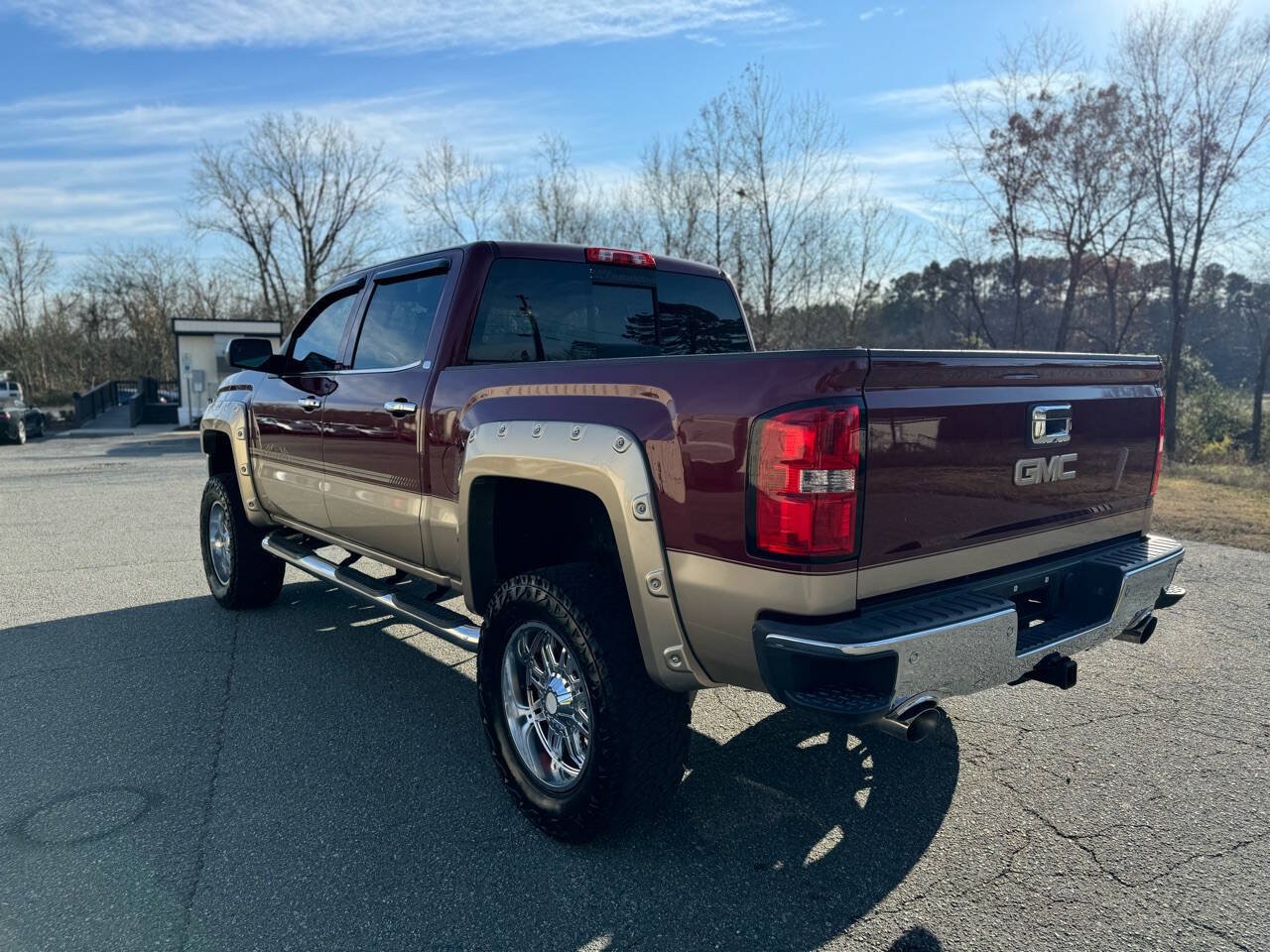 Used 2015 GMC Sierra 1500 SLT w/ SLT Preferred Package AWD/4WD image 30