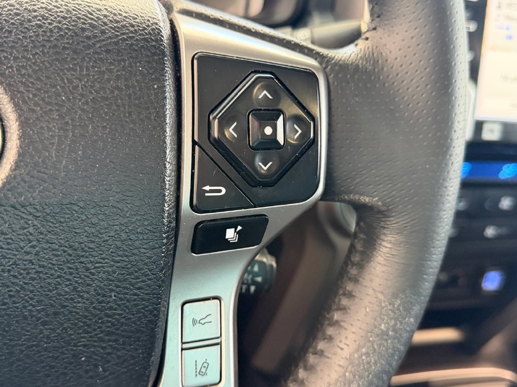 Used 2022 Toyota 4Runner Limited RWD image 22