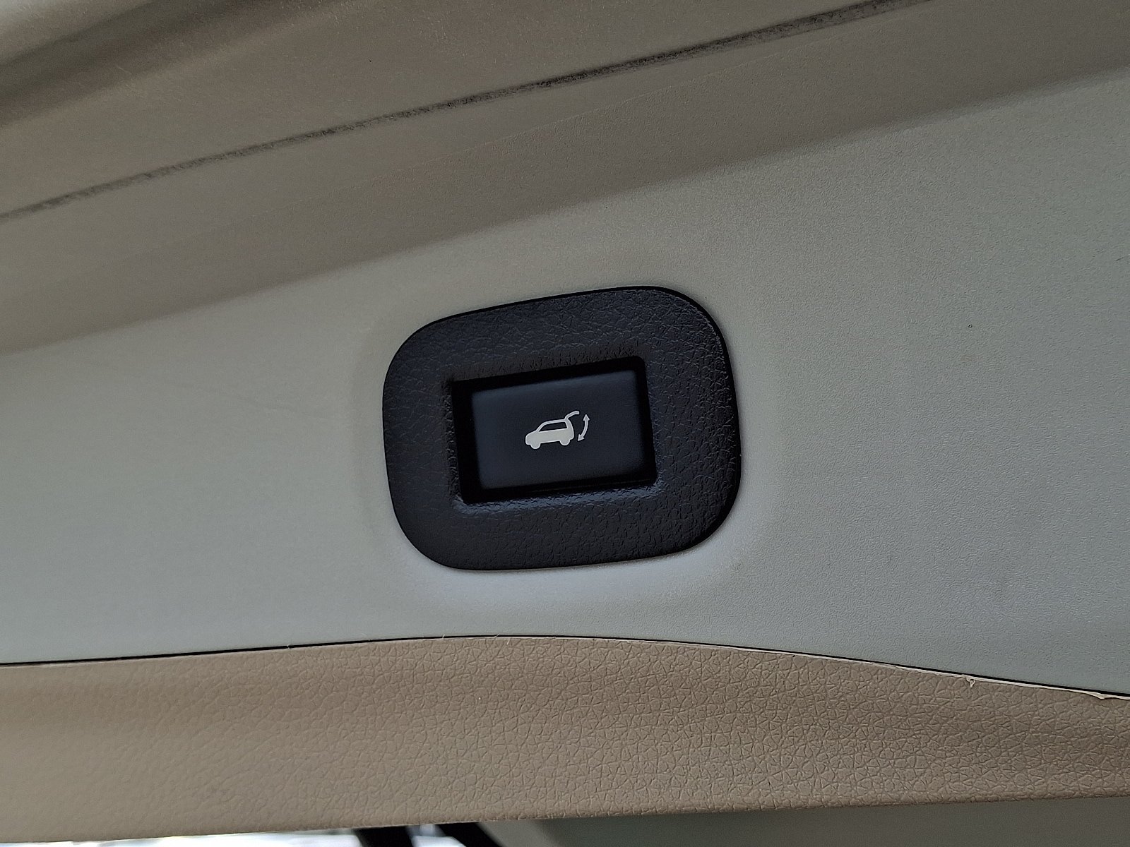 Used 2016 Nissan Rogue SV w/ SV Premium Package FWD image 29