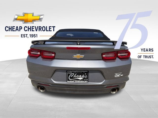 Used 2021 Chevrolet Camaro LT RWD image 5