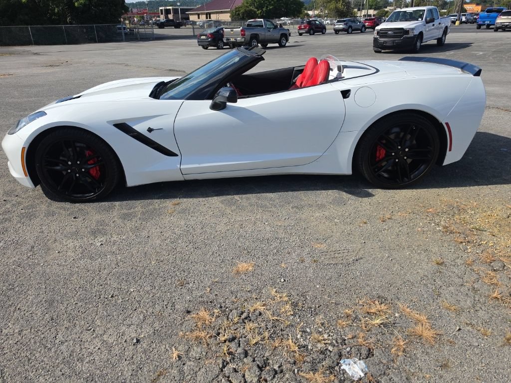 Used 2016 Chevrolet Corvette Stingray Convertible w/ 2LT Preferred Equipment Group RWD image 12