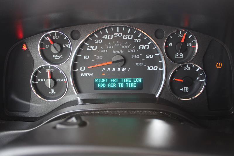 Used 2021 Chevrolet Express 2500 Extended w/ Driver Convenience Package RWD image 15