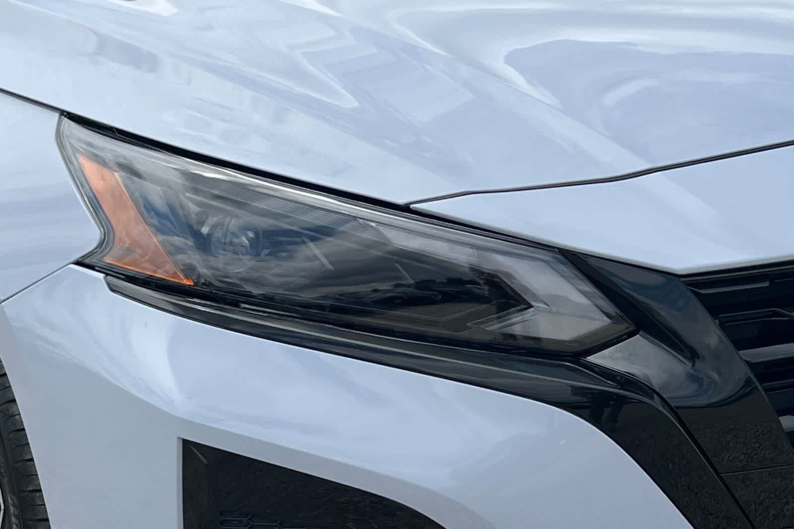 New 2026 Nissan Altima 2.5 SR FWD image 32