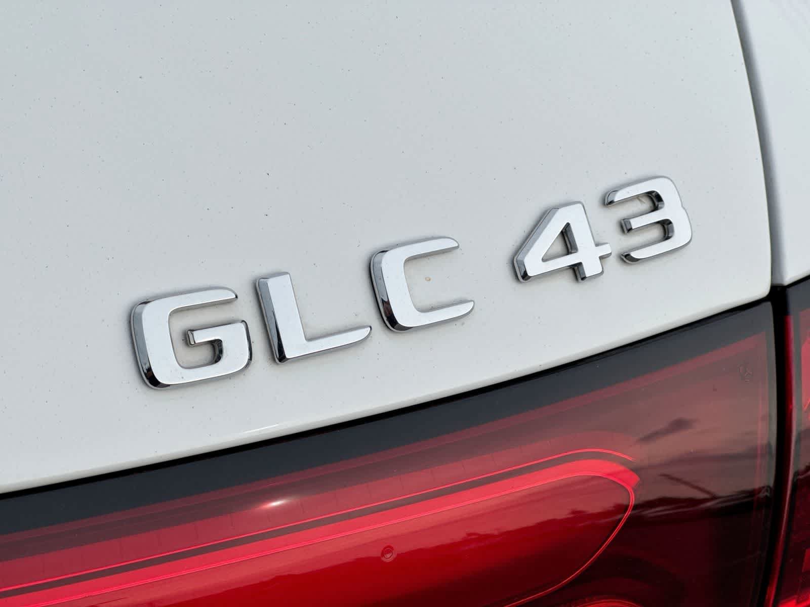 Used 2025 Mercedes-Benz GLC 43 AMG 4MATIC image 19