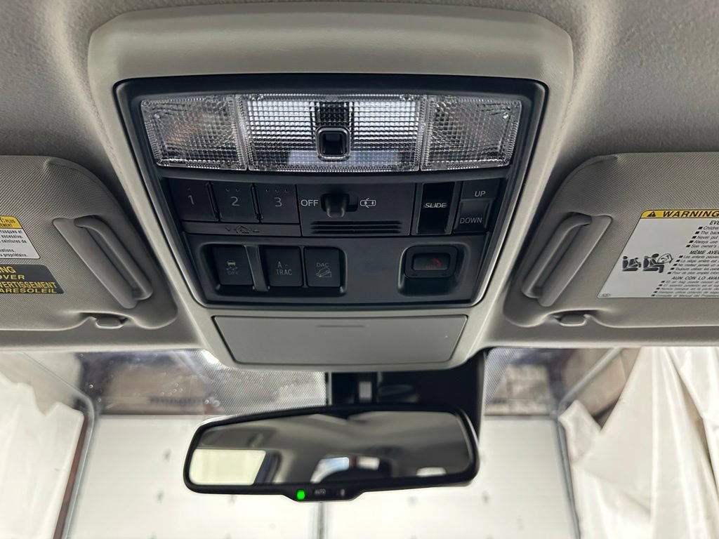 Used 2022 Toyota 4Runner Limited AWD/4WD image 35