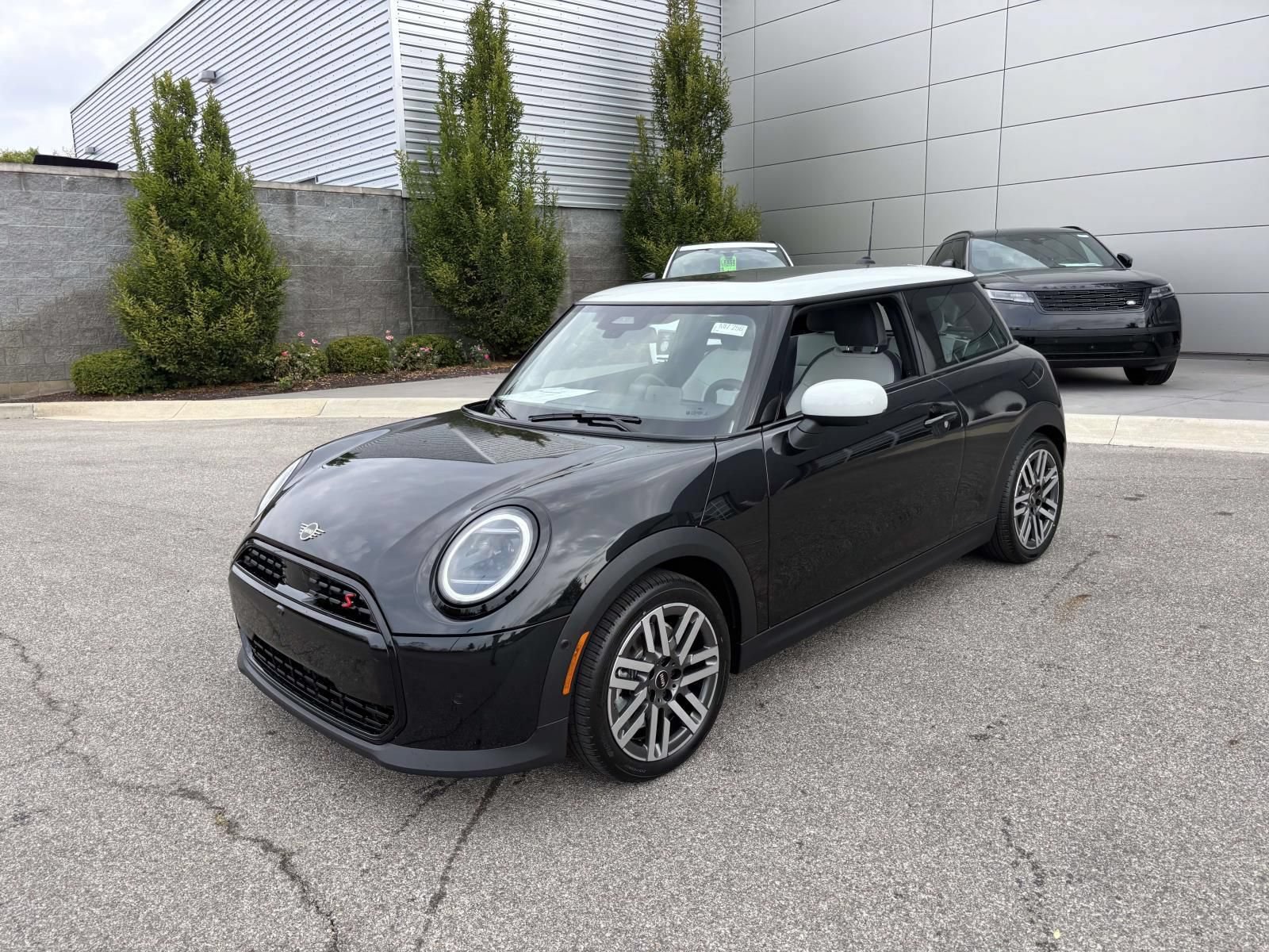 New 2026 MINI Cooper S FWD image 3