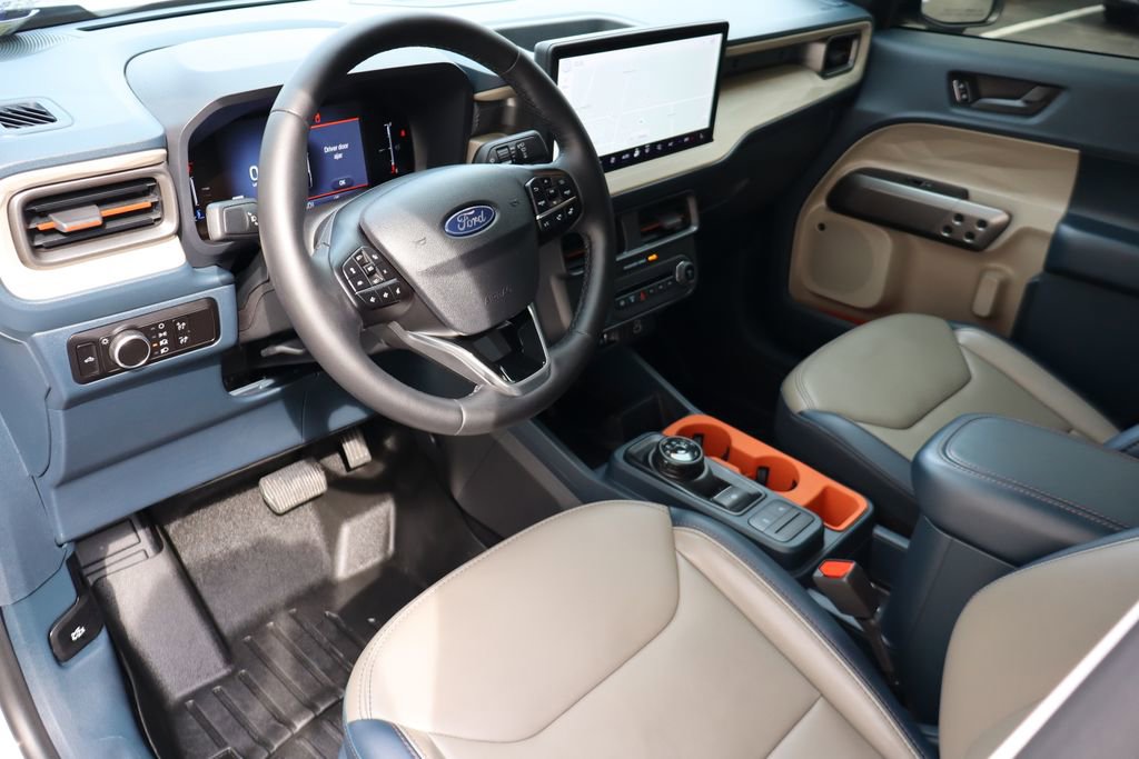 Used 2025 Ford Maverick Lariat image 4