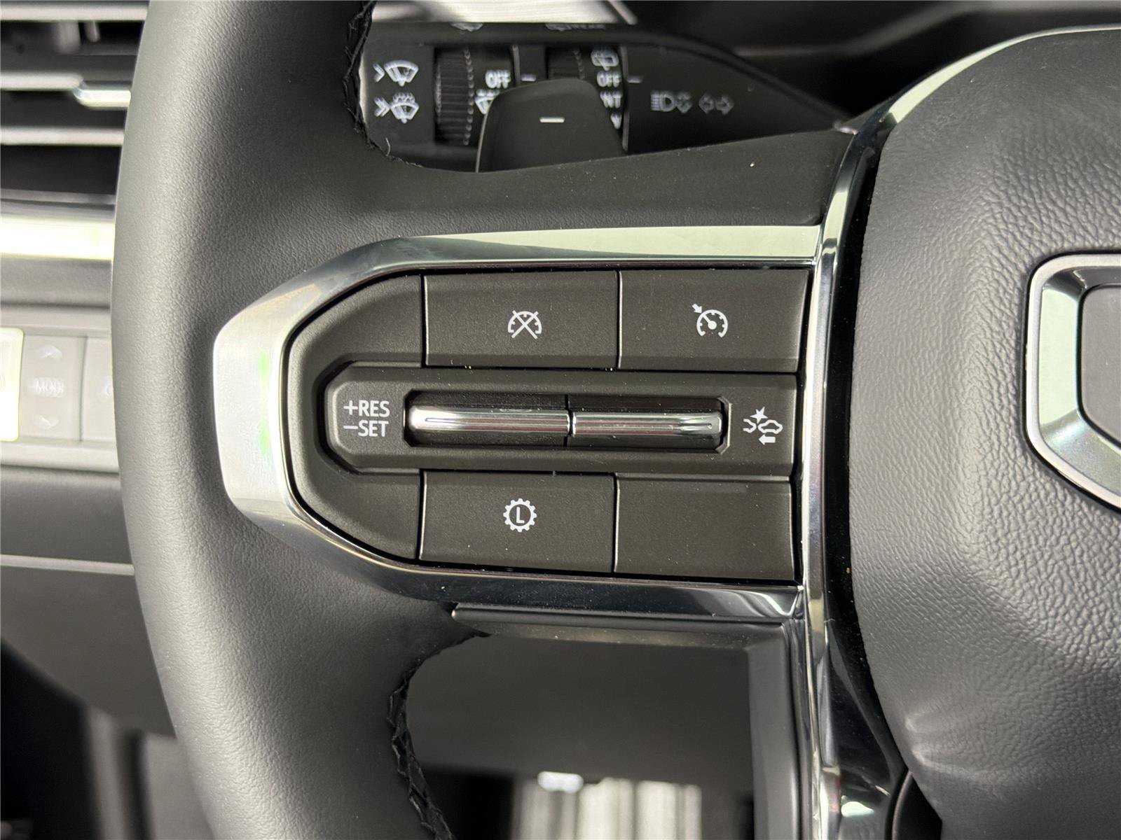 New 2026 GMC Acadia Elevation w/ Black Edition FWD image 26