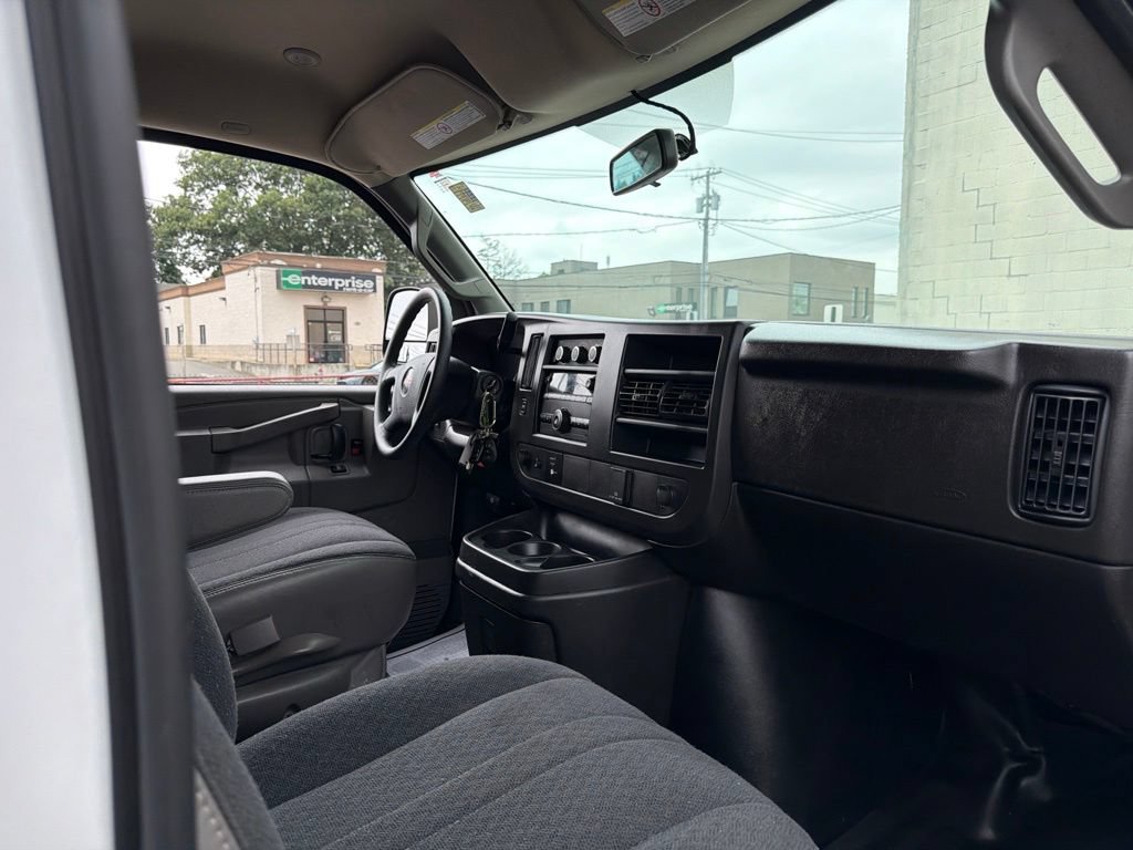 Used 2025 GMC Savana 2500 w/ Driver Convenience Package RWD image 16