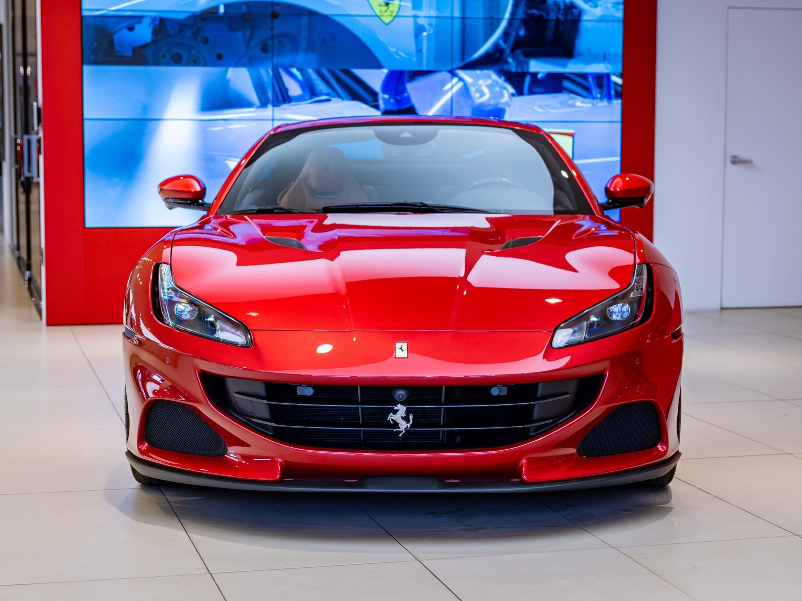 Used 2022 Ferrari Portofino M image 32