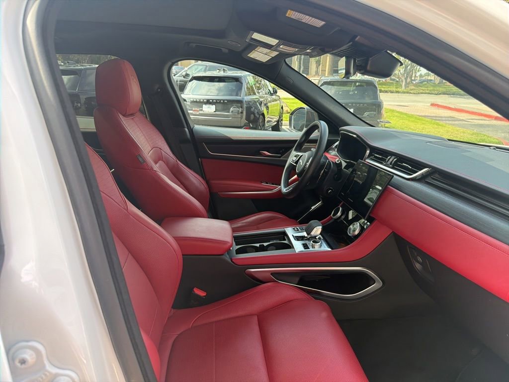 Used 2025 Jaguar F-PACE R-Dynamic S AWD/4WD image 5