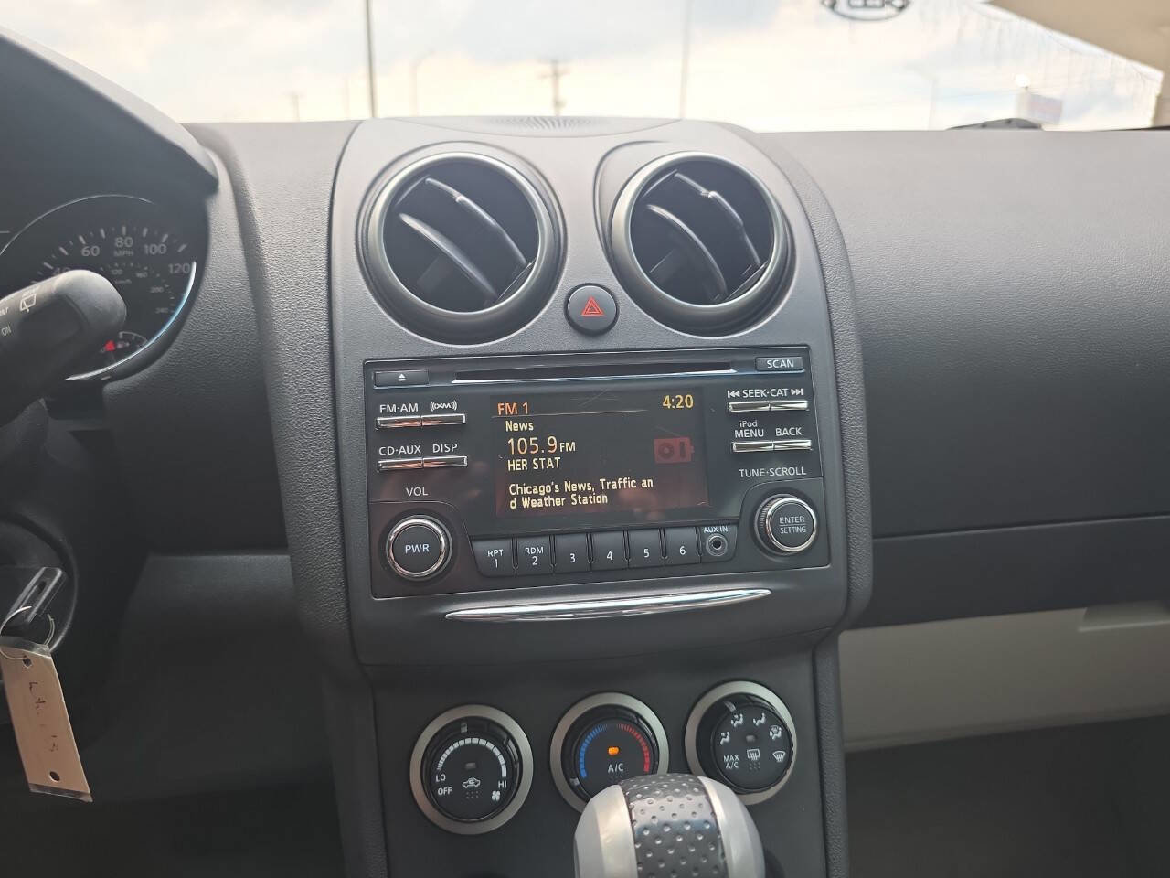 Used 2015 Nissan Rogue S w/ Convenience Package image 31