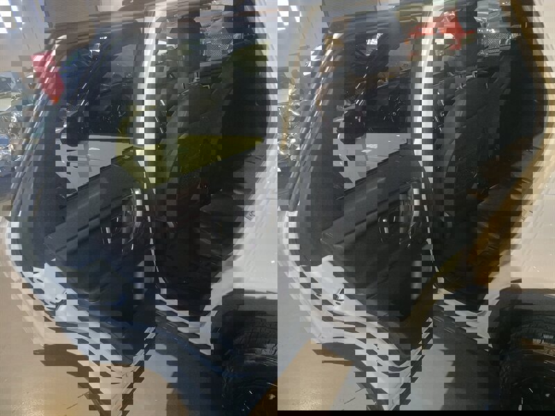 Used 2019 Land Rover Discovery Sport SE AWD/4WD image 22