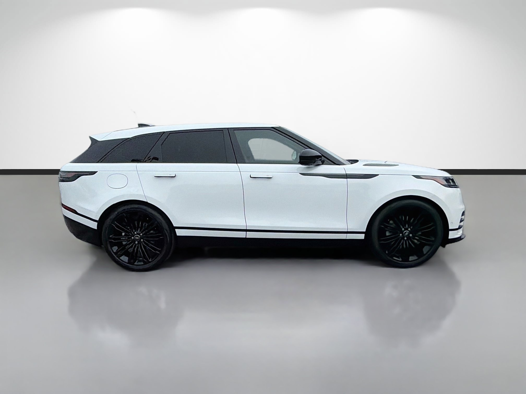 New 2026 Land Rover Range Rover Velar Belgravia AWD/4WD image 6