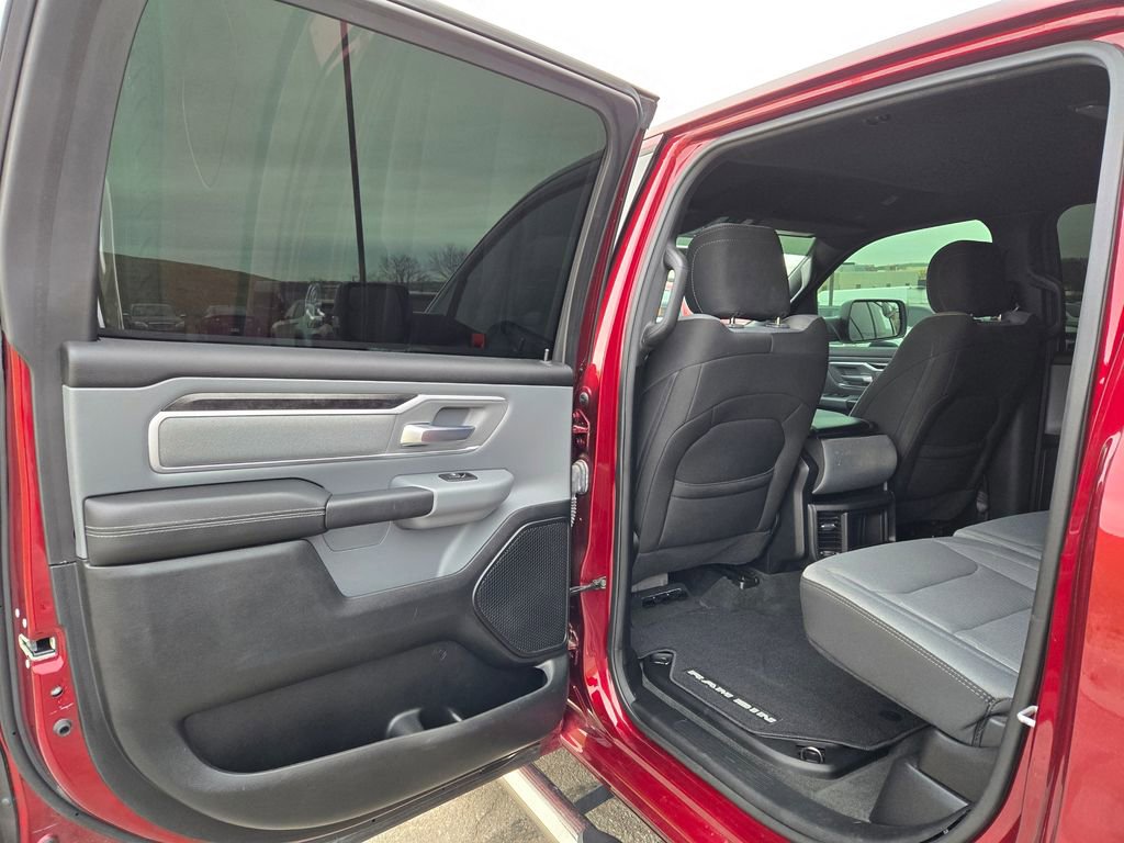Used 2021 RAM 1500 Big Horn image 27
