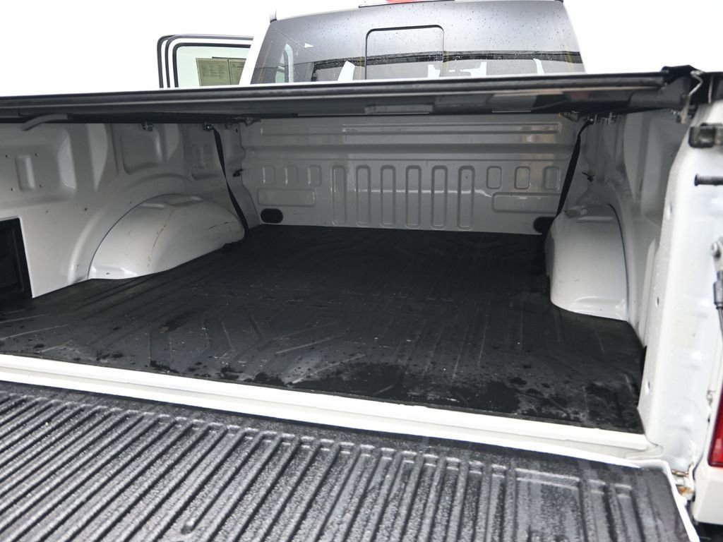 Used 2023 Ford F150 Lariat w/ Equipment Group 502A High image 11