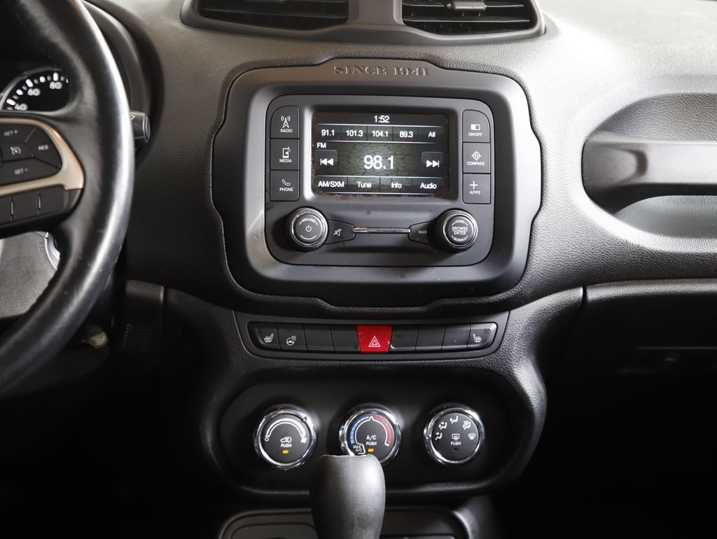 Used 2017 Jeep Renegade Latitude w/ Cold Weather Group AWD/4WD image 12