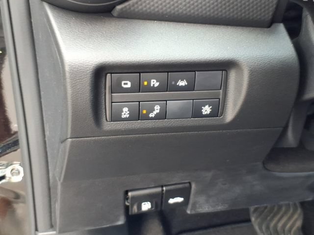 Certified 2025 Nissan Kicks Play S FWD image 20