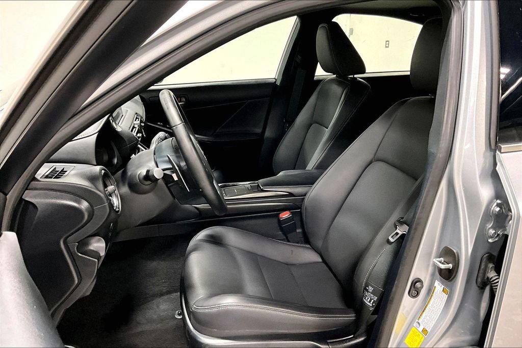 Used 2024 Lexus IS 300 F Sport w/ Accessory Package 2 RWD image 33
