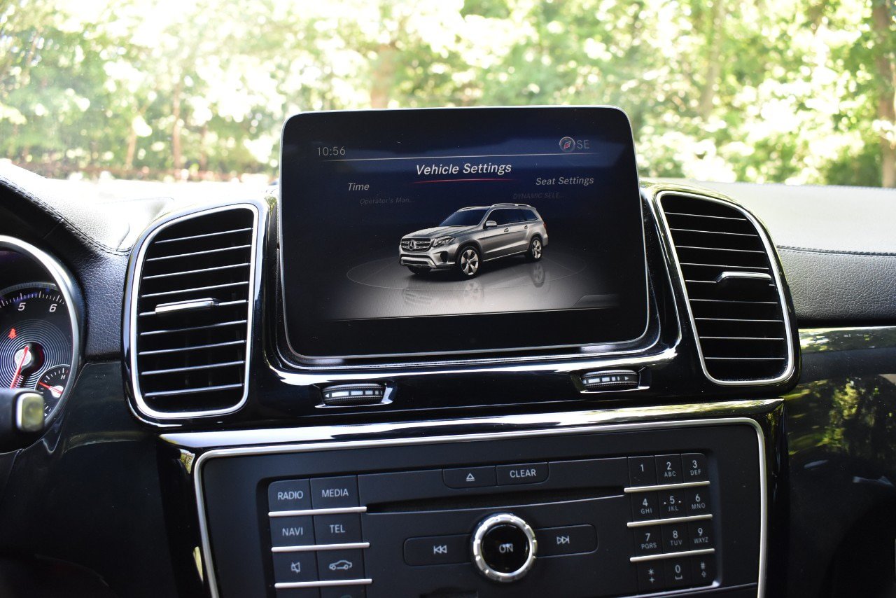 Used 2019 Mercedes-Benz GLS 550 4MATIC w/ Driver Assistance Package image 30