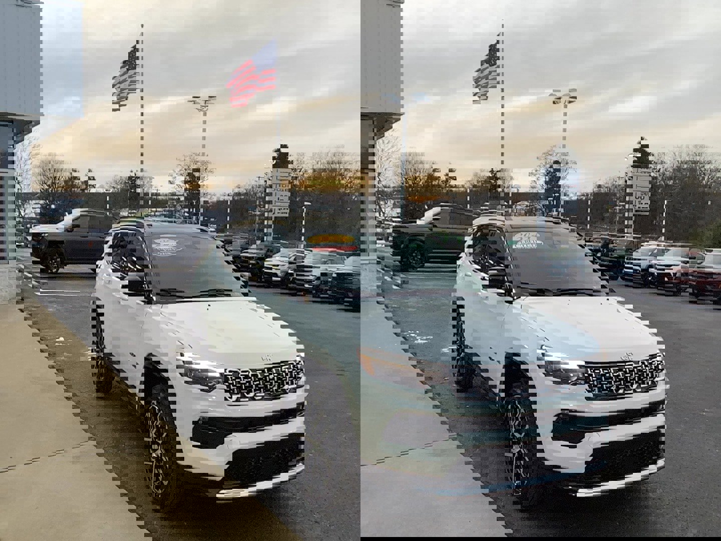 Certified 2024 Jeep Compass Limited w/ Elite Group image 3