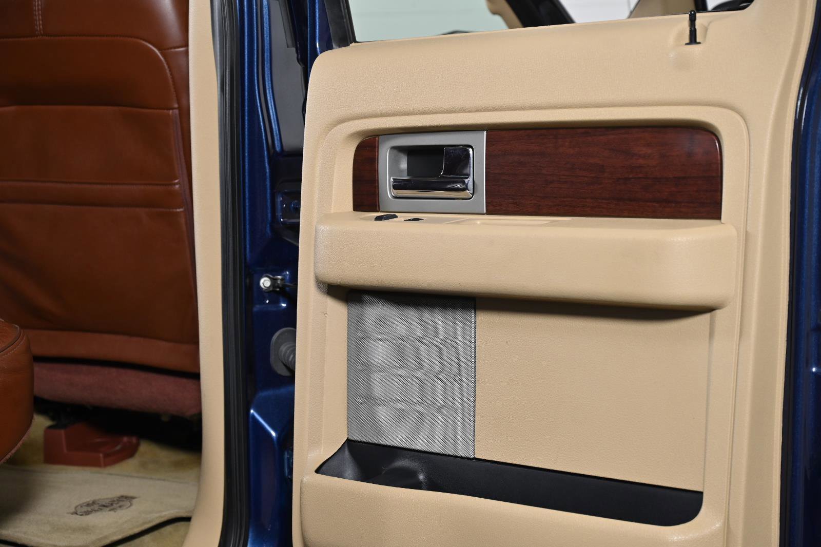 Used 2013 Ford F150 King Ranch image 27