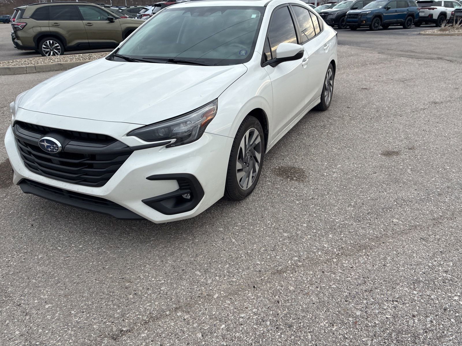 Used 2023 Subaru Legacy Limited image 3