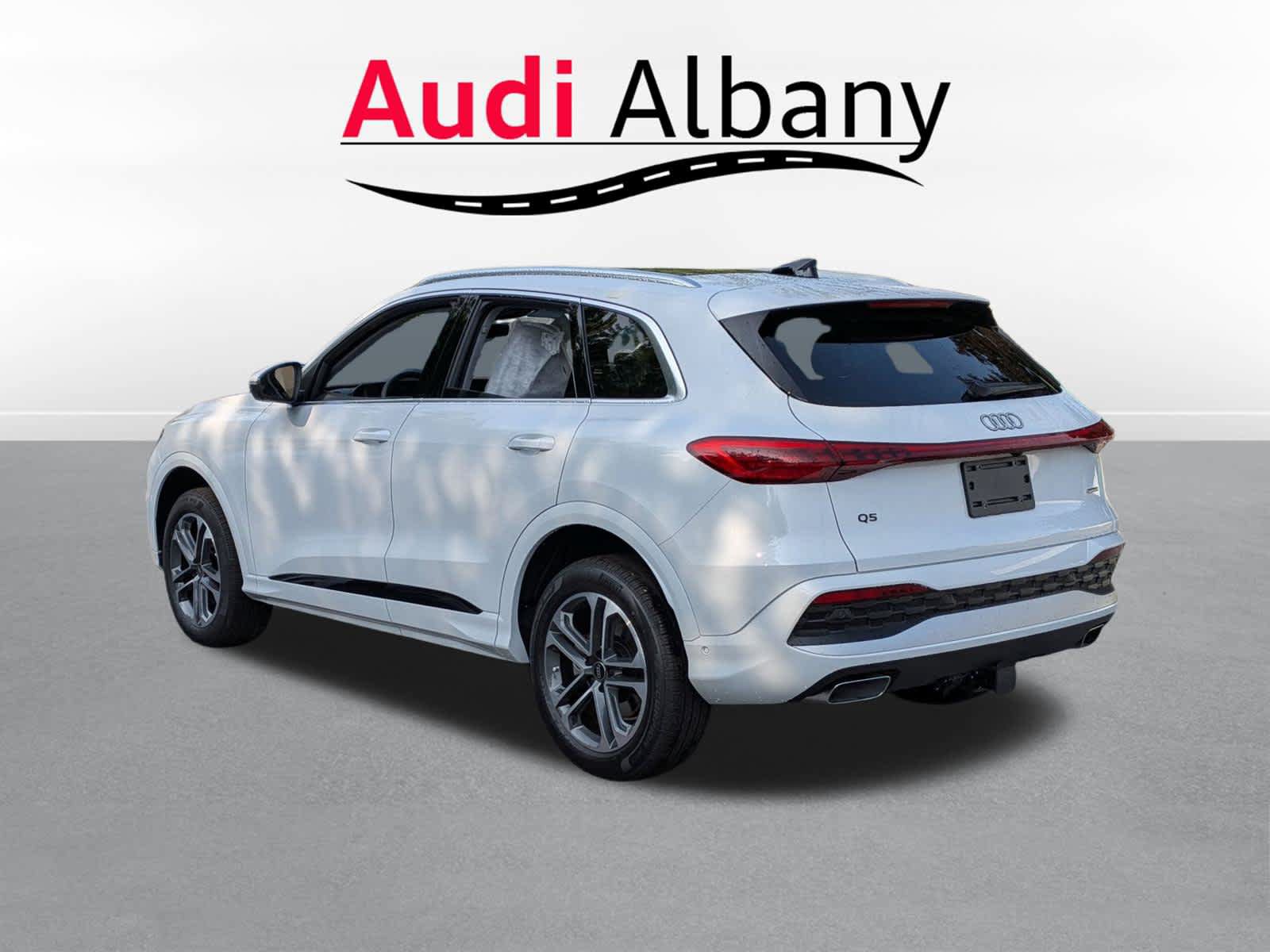 New 2026 Audi Q5 Premium w/ Convenience Package AWD/4WD image 5