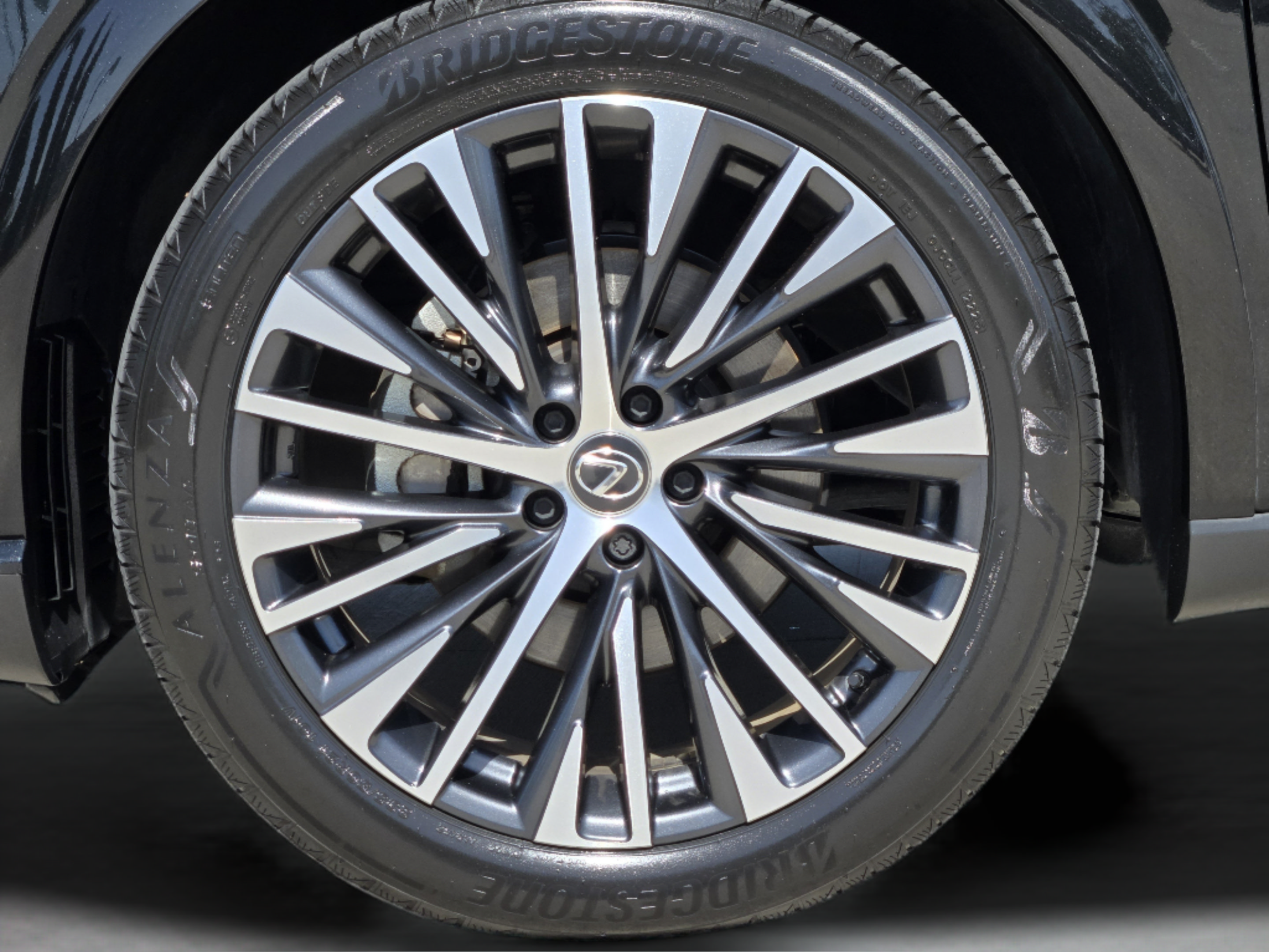 Certified 2025 Lexus RX 350 Premium Plus w/ Accessory Package (Z1) FWD image 35