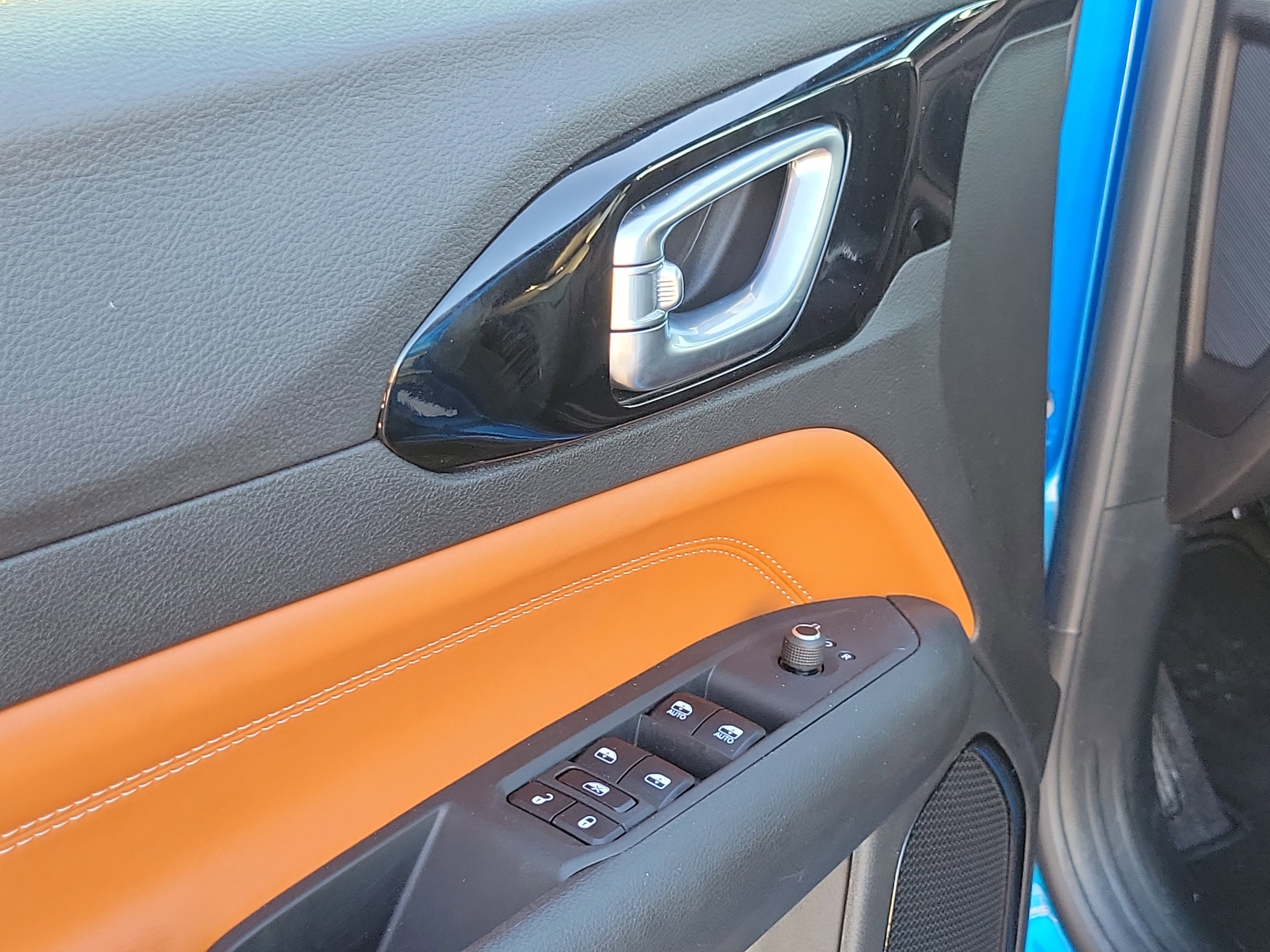 Used 2024 Jeep Compass Limited image 7