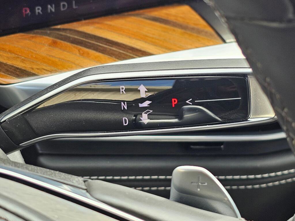 Certified 2025 Cadillac Escalade Sport Platinum image 41