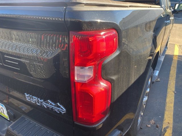 Certified 2023 Chevrolet Silverado 1500 High Country w/ Technology Package image 7