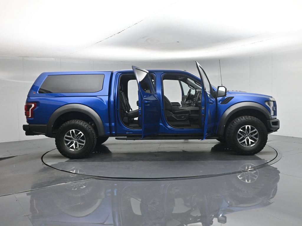 Certified 2018 Ford F150 Raptor w/ Equipment Group 802A Luxury AWD/4WD image 4