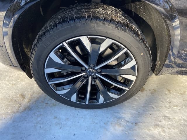 New 2026 Volvo XC90 T8 Ultra w/ Protection Package Premier AWD/4WD image 10