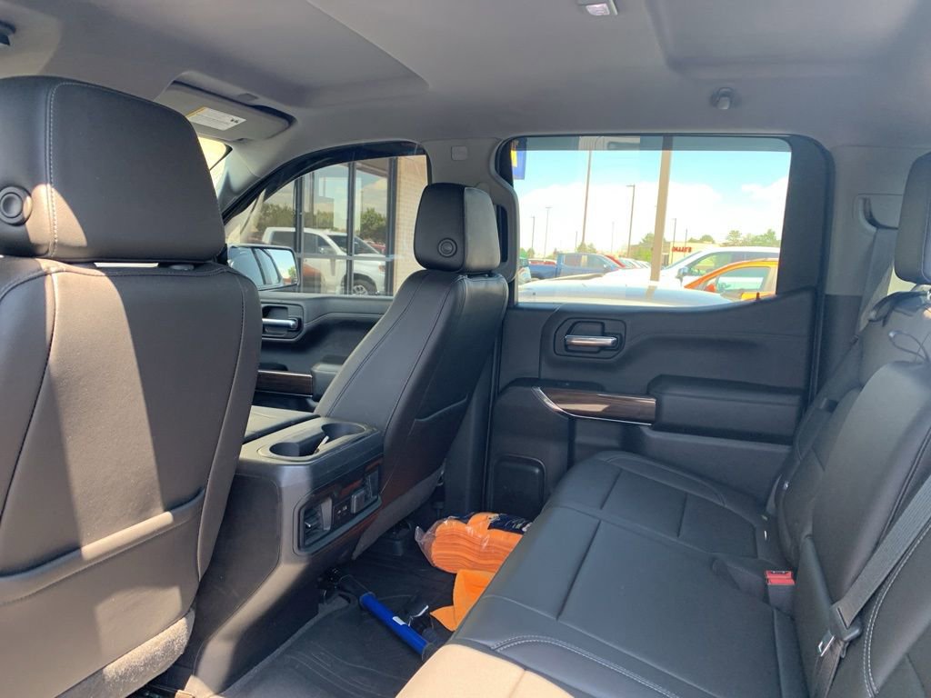 Used 2019 Chevrolet Silverado 1500 LT Trail Boss AWD/4WD image 10
