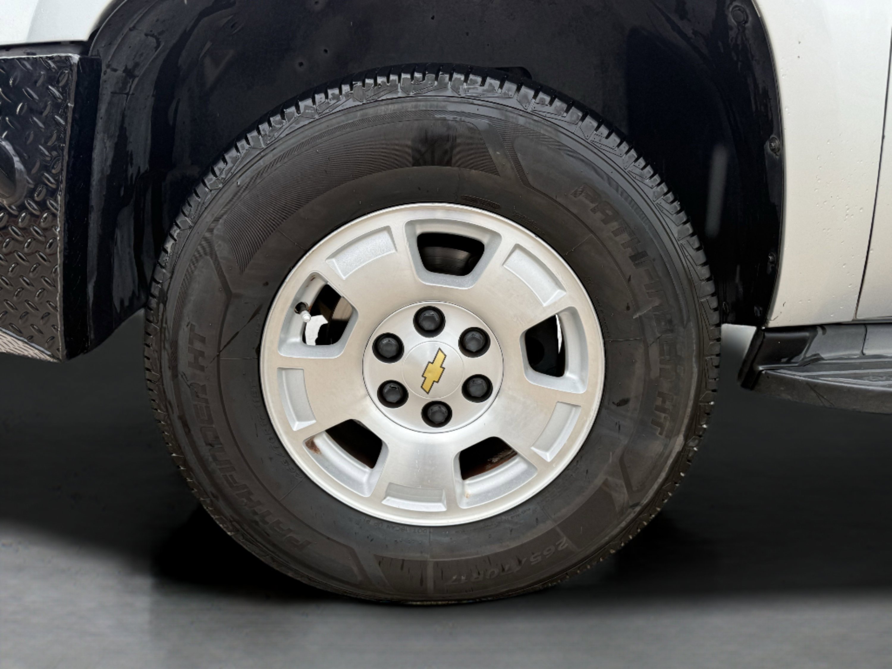 Used 2011 Chevrolet Tahoe LT image 13