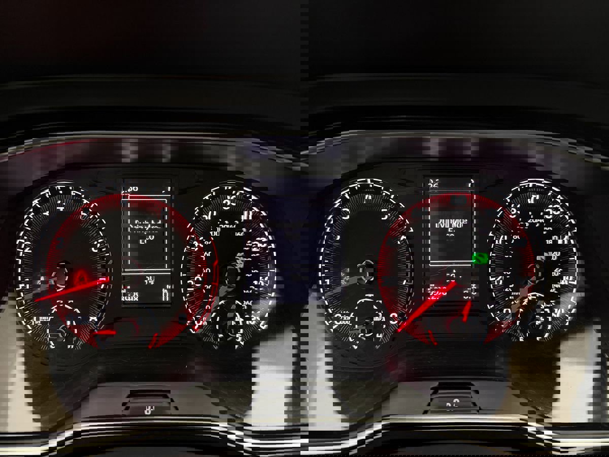 Used 2019 Volkswagen Jetta S image 11