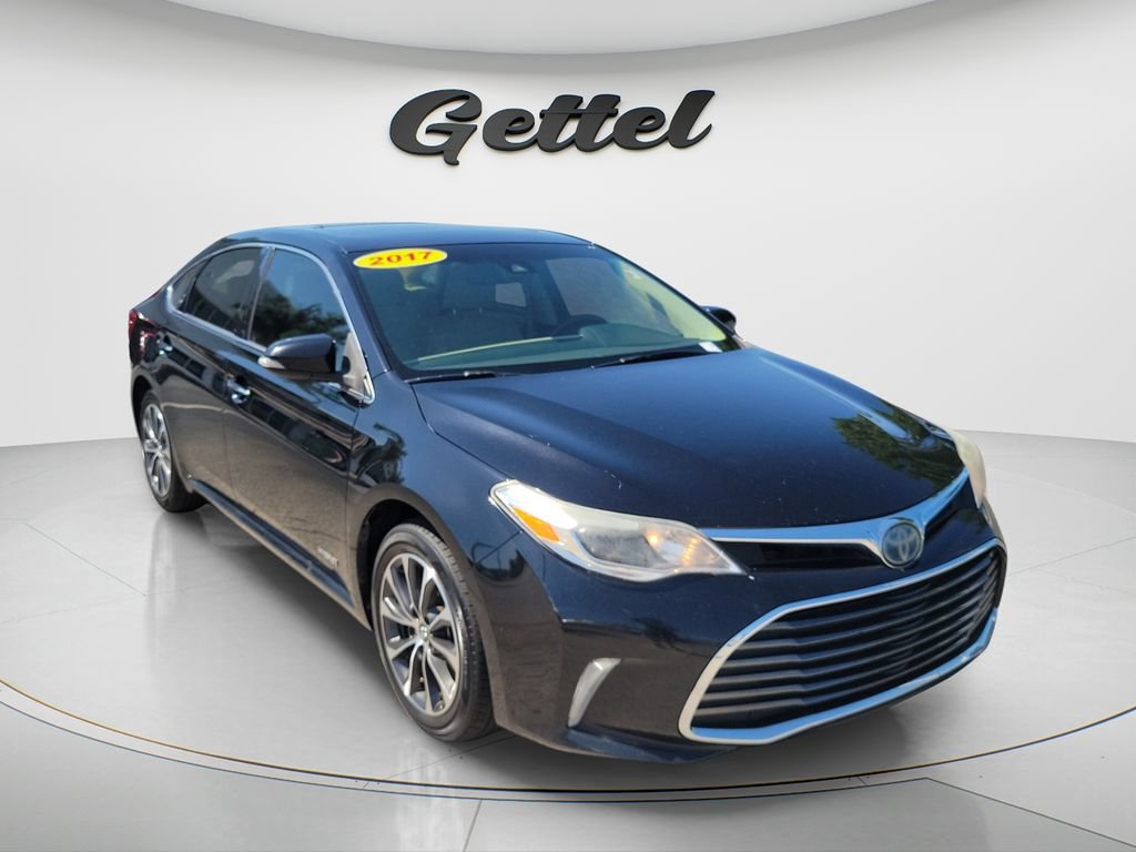 Used 2017 Toyota Avalon XLE Plus w/ Carpet Mat Package FWD image 3